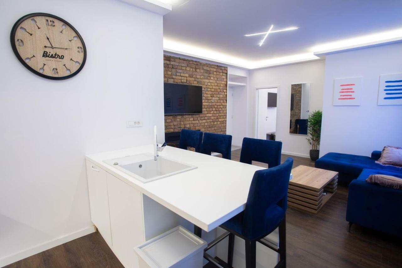 Pago Boutique Suites ซาเกร็บ ภายนอก รูปภาพ